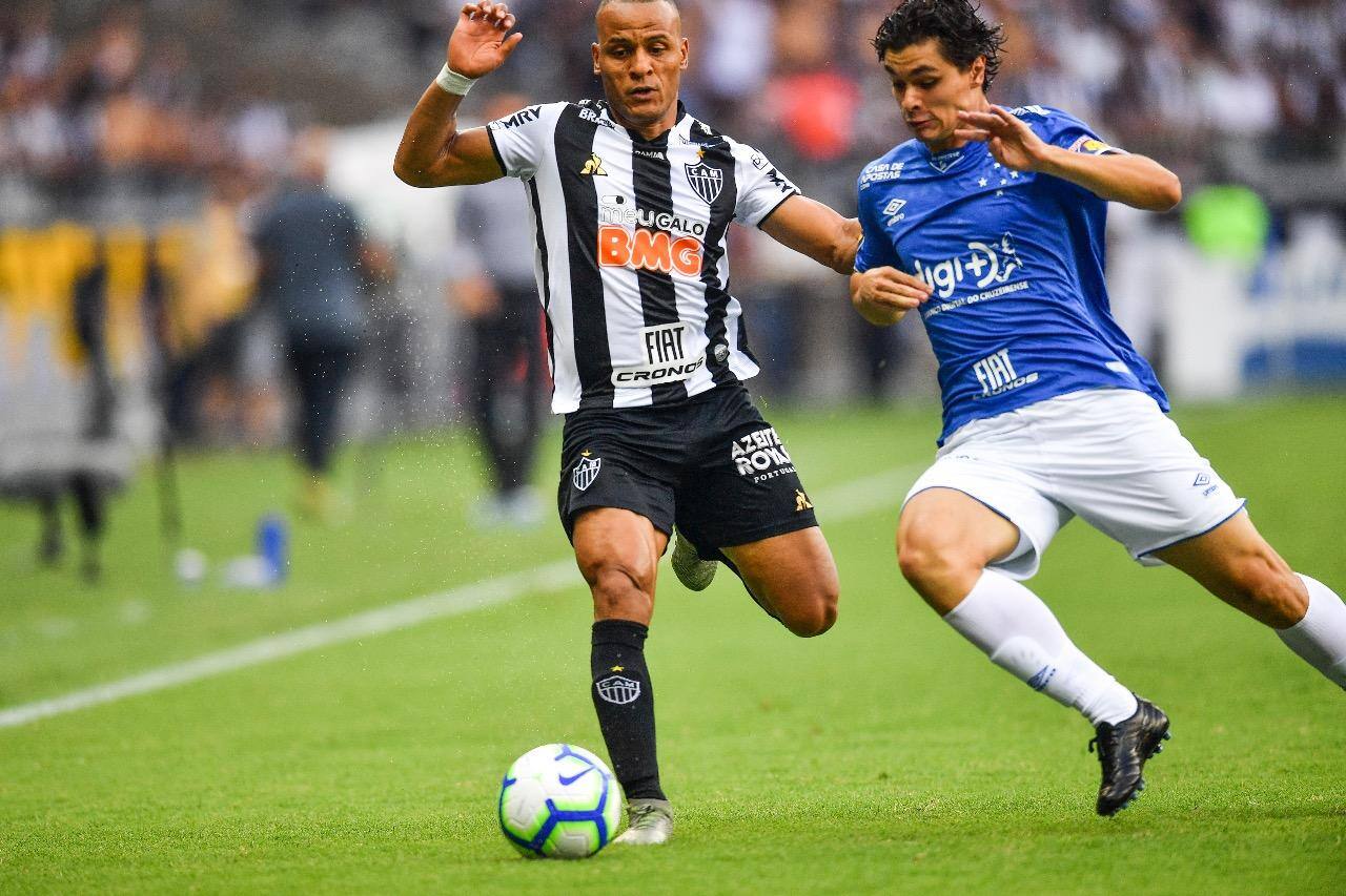 Patric vs Dodo - Cruzeiro vs Atlético