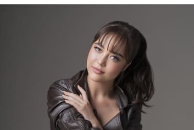 A atriz Bella Piero é presença confirmada no desfile da Chocker
