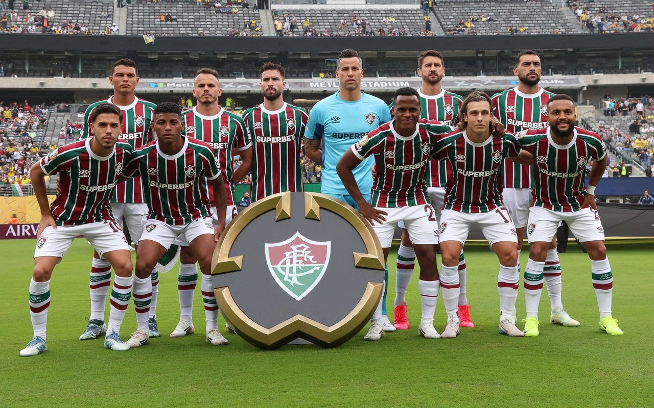 Na estreia no Mundial de Clubes, Fluminense jogou melhor, mas ficou no empate com o Borussia Dortmund (Foto: Lucas Merçon/FFC)