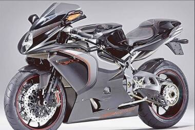 A moto de Bruce Wayne