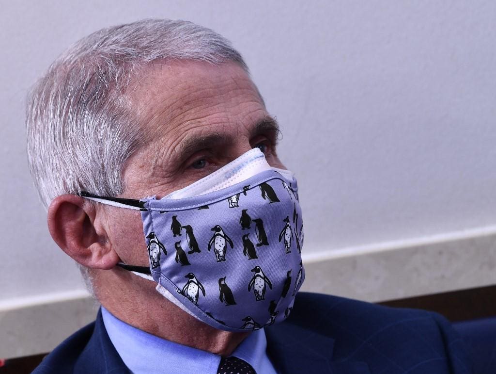 Anthony Fauci: meta de Biden de aplicar 100 milhões de doses em 100 dias é possível