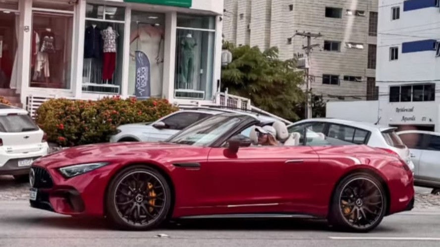 Mercedes SL63 AMG de Iran Ângelo está estimada em R$ 2 milhões