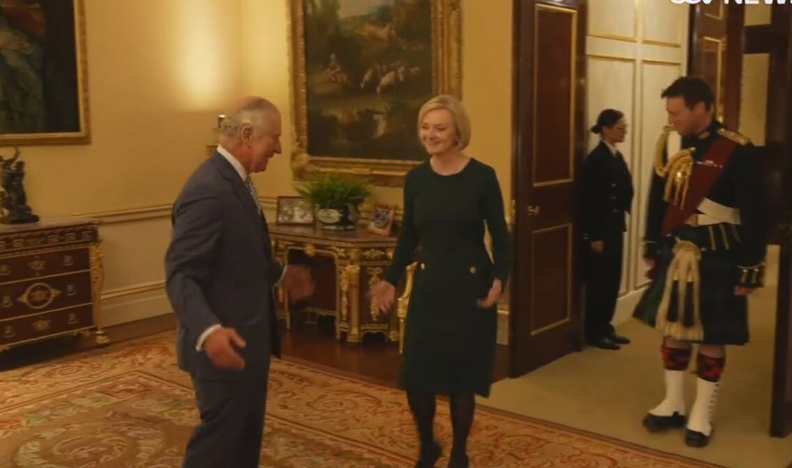Rei Charles e Liz Truss 12102022
