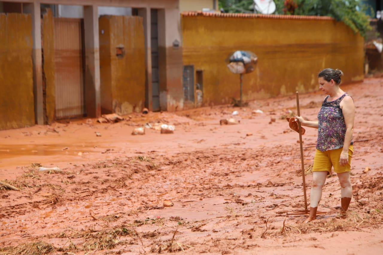 Moradores da cidade amargam prejuízos
