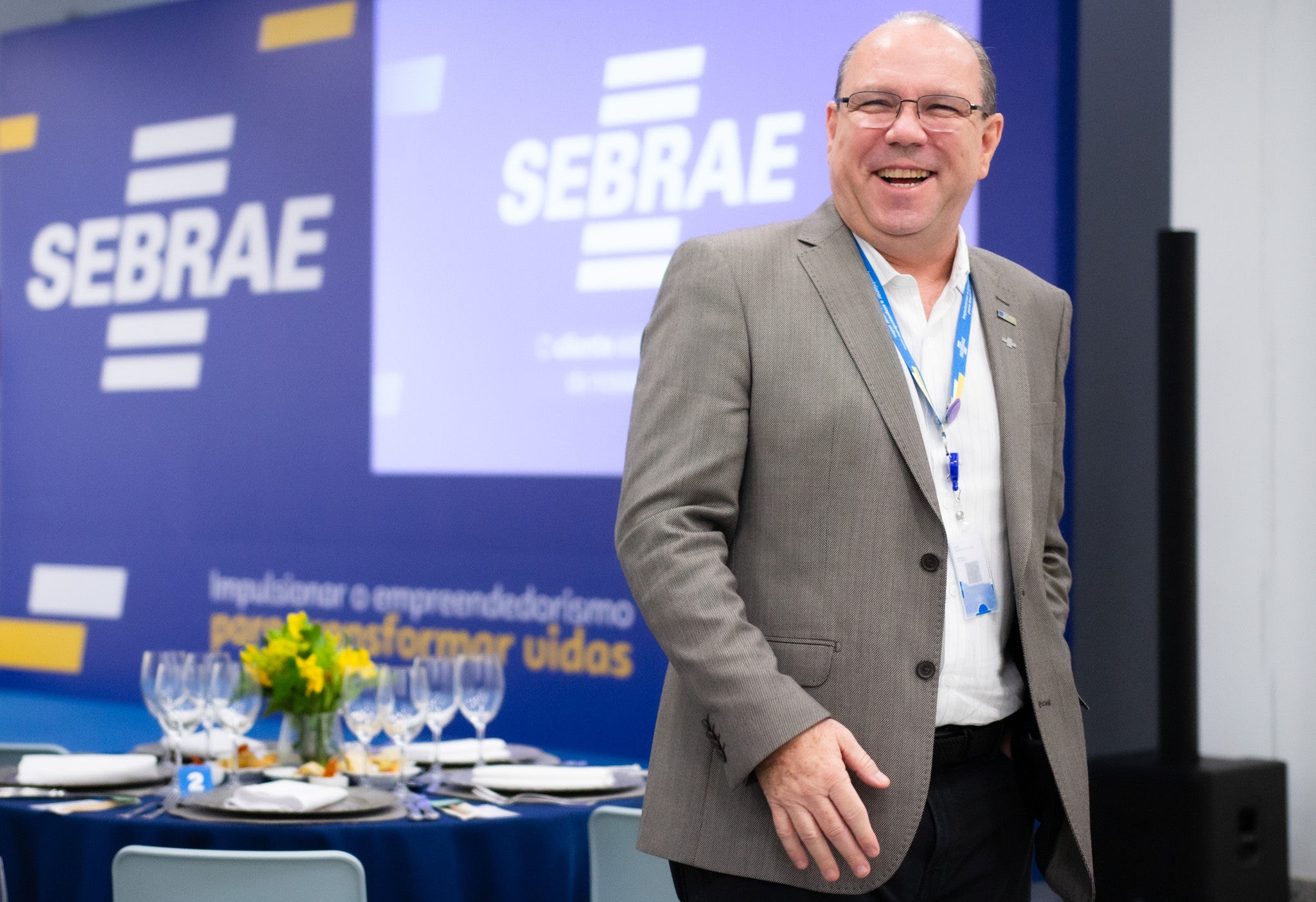 O presidente do Conselho Deliberativo do Sebrae Minas, Marcelo de Souza e Silva, feliz com o encontro entre o Sebrae Minas e a Comunicação de Minas