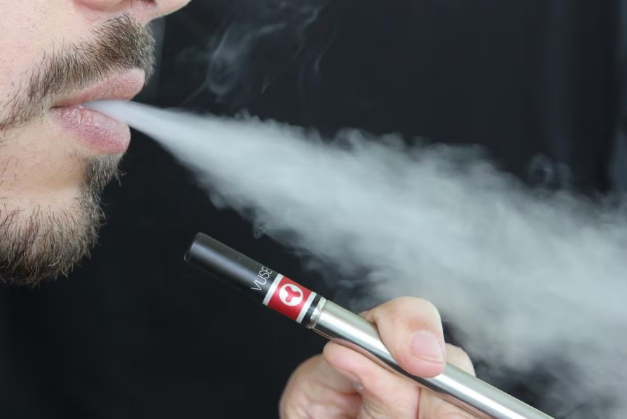 Cigarro eletrônico é prejudici