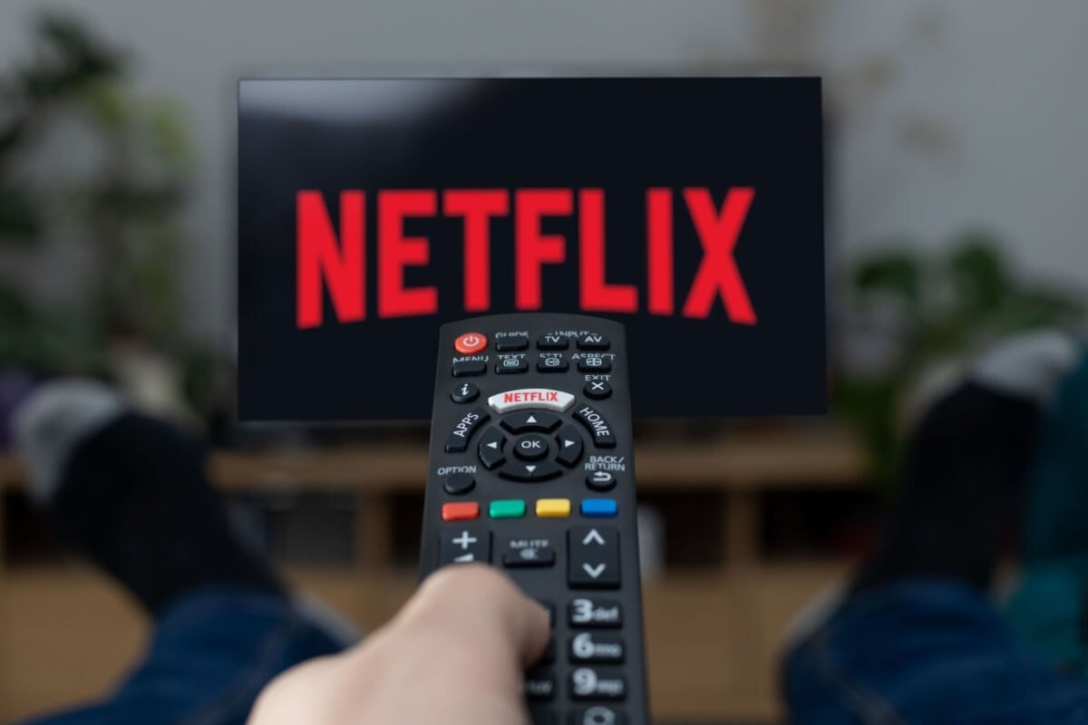Desde 2023 Netflix impede o compartilhamento de senhas