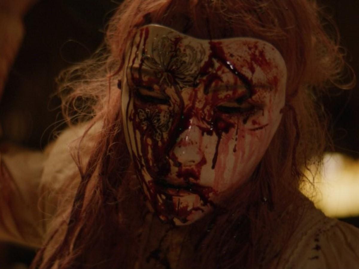 Filme de terror sobre Cinderela ganha primeiras imagens