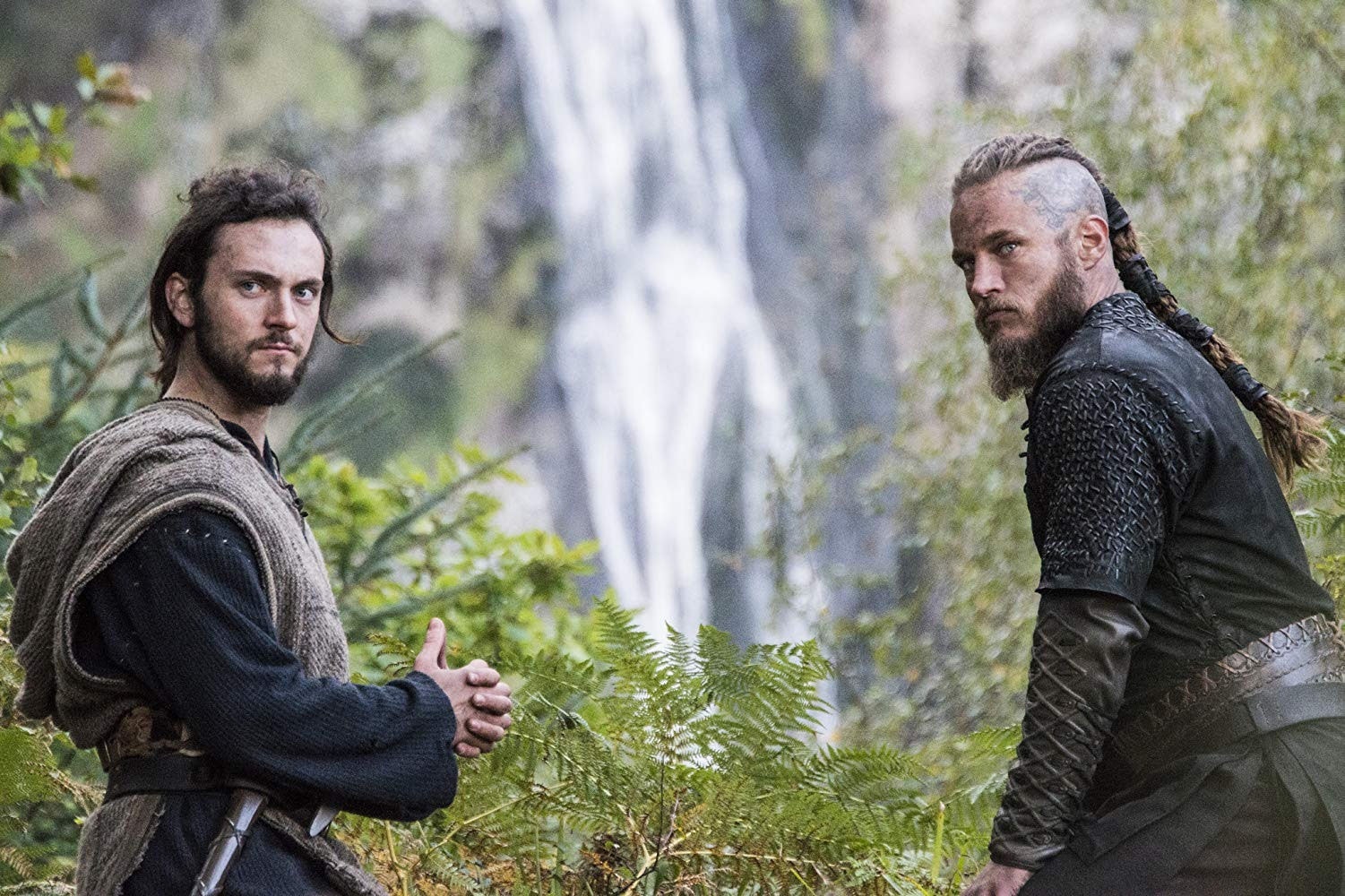 Carro é visto em Vikings em erro mais bizarro da série