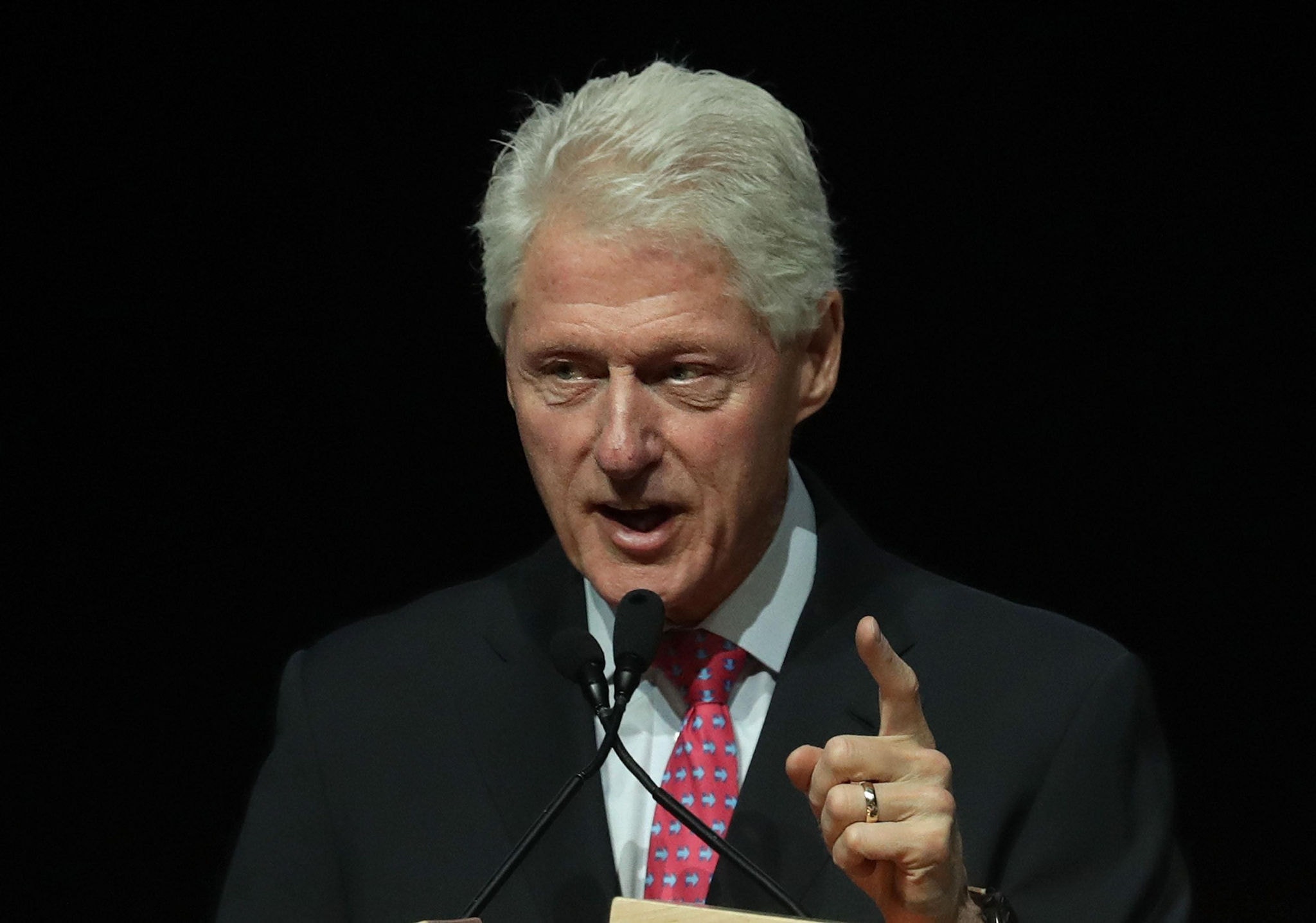 Bill Clinton esteve na convenção Democrata e está na campanha por Kamala 