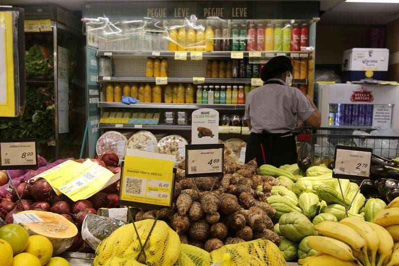 Alta dos alimentos acelera inflação em BH