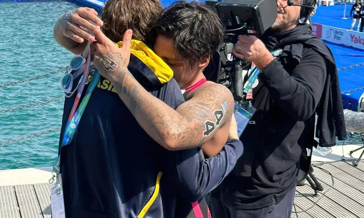 A medalhista olímpica Ana Marcela Cunha conquistou o bronze na prova de 5km em águas abertas
