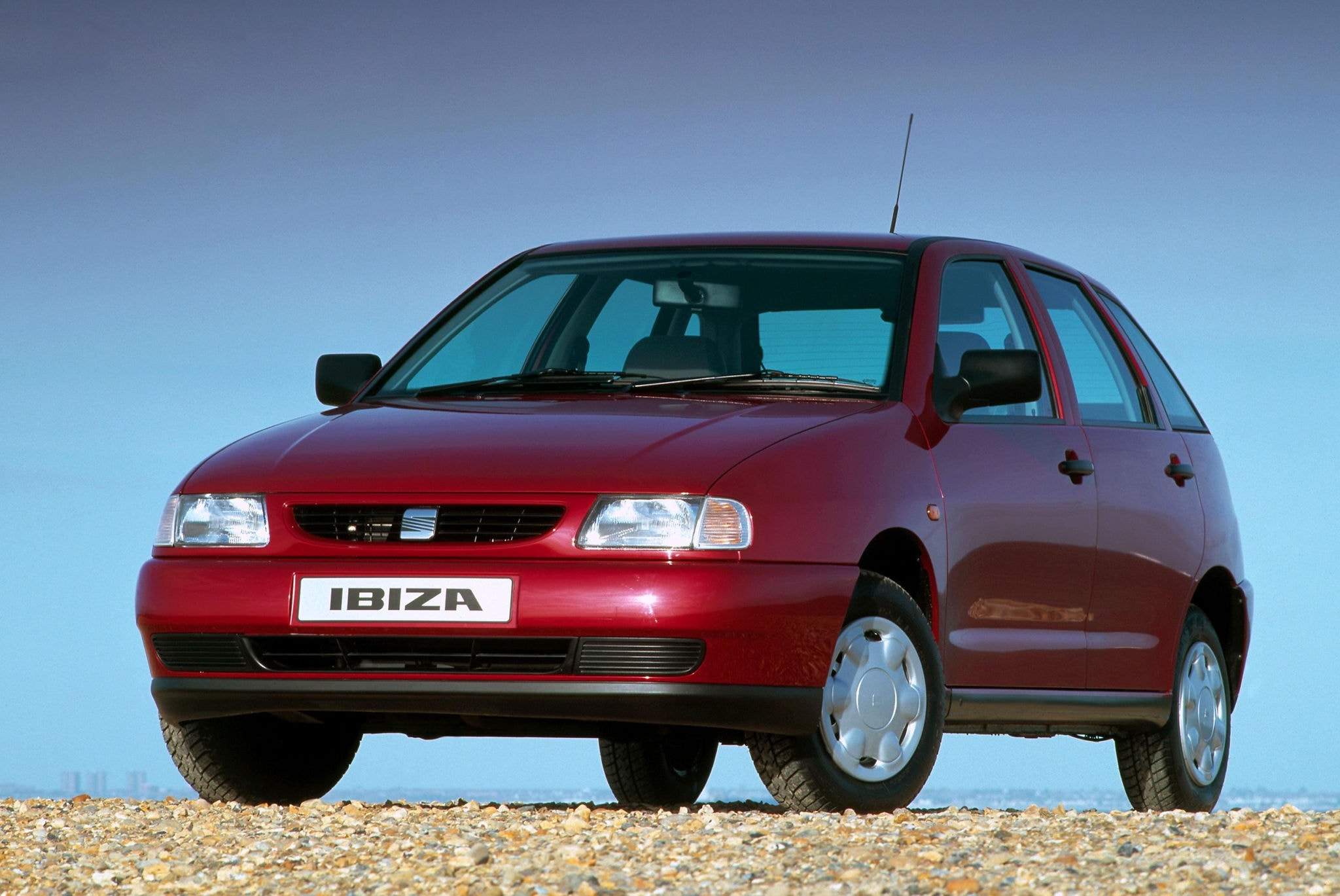 Seat Ibiza fez sucesso no Brasil nos anos 90