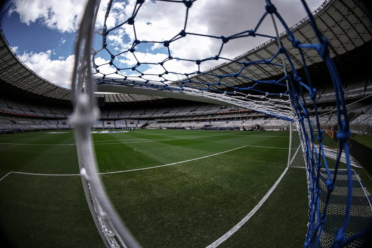Cruzeiro vive crise na defesa