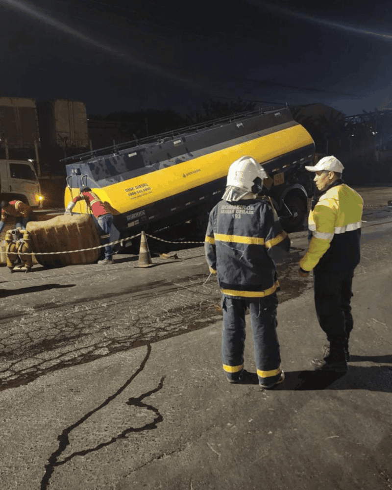 Bombeiros evitam explosão de caminhão-tanque com 24 mil litros de combustível em Montes Claros