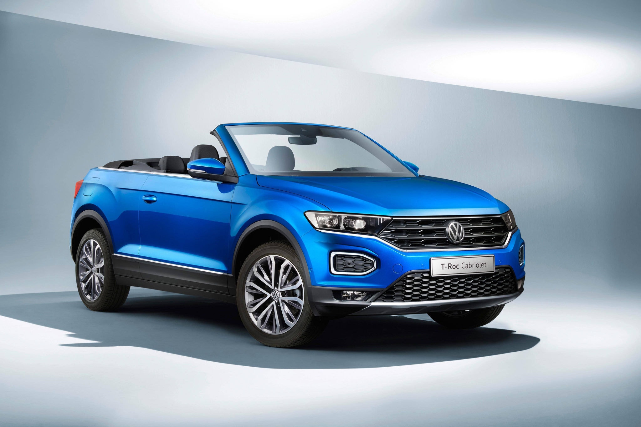 The new Volkswagen T-Roc Cabriolet