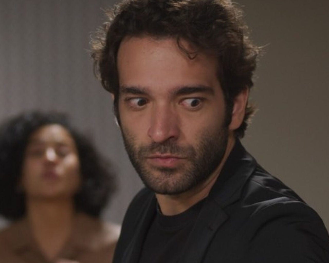 Bella Campos e Humberto Carrão em Vale Tudo