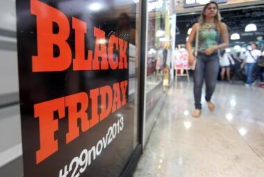 A exemplo do que ocorreu em 2013, o pico de vendas da Black Friday deve ocorrer no período da tarde