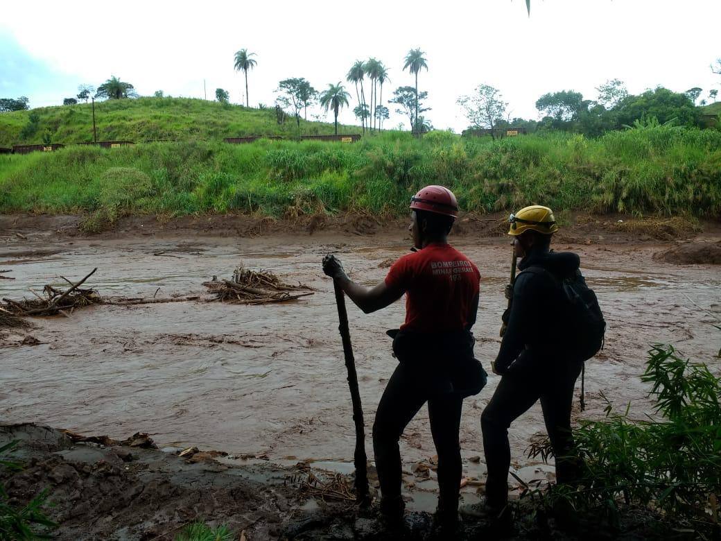 Exames detectam excesso de metais no organismo de bombeiros em Brumadinho