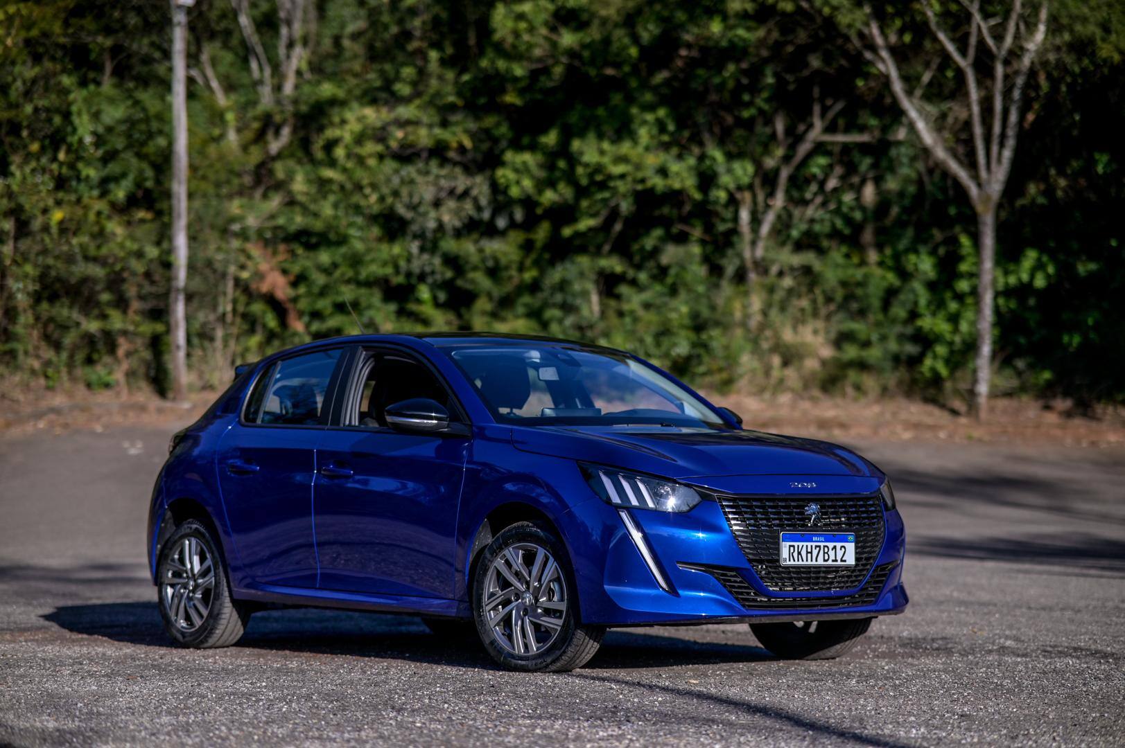 Peugeot 208 Griffe, o top de linha do modelo, deve sair de cena para dar lugar à versão GT