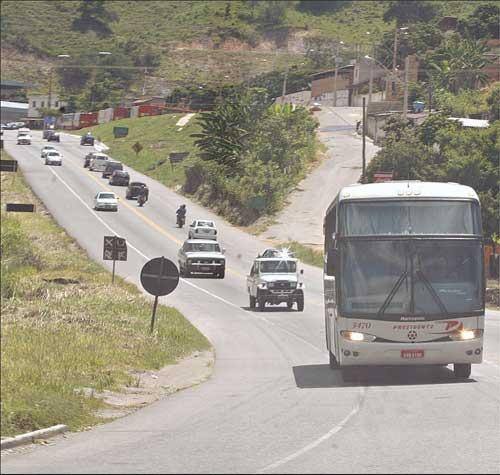 Rodovia federal em Minas Gerais; policiais rodoviários se reuniram ontem em ministério