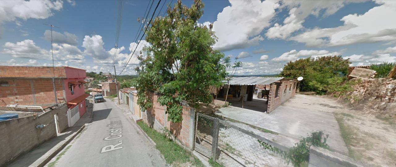 A menina desapareceu no início da tarde de segunda-feira (29), na rua Costa Rica, em Santa Luzia
