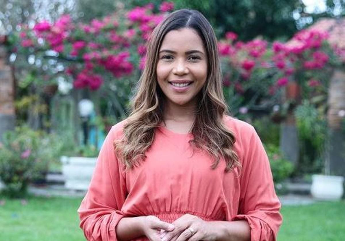 Cantora Amanda Wanessa - acidente