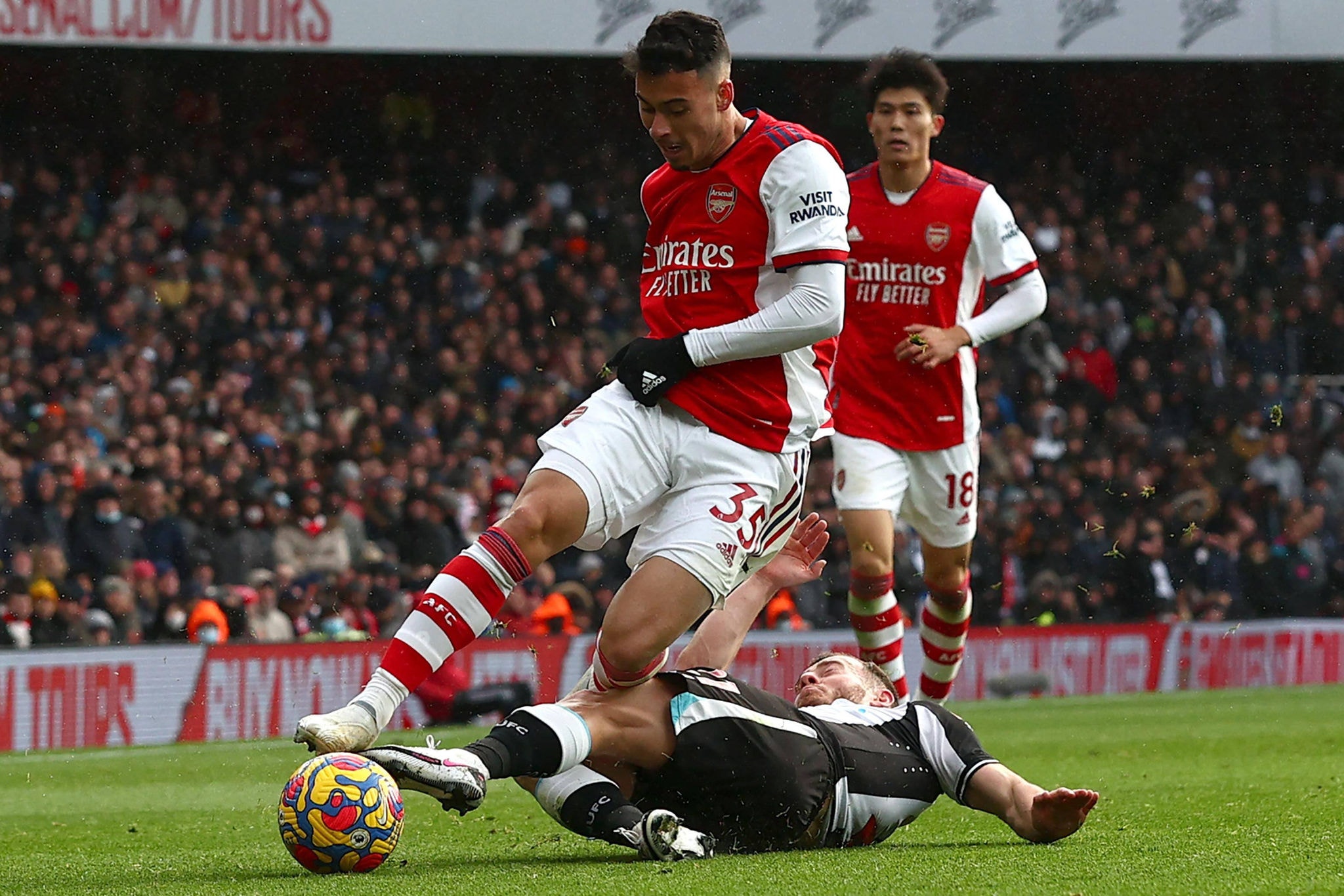 Gabriel Martinelli marcou o segundo do Arsenal