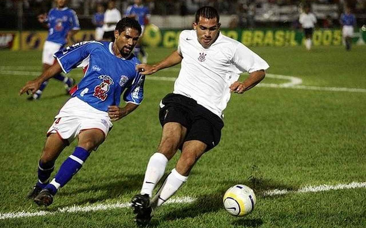 Tévez em jogo Cianorte 3x0 Corinthians, pela Copa do Brasil. Foto: Divulgação/Cianorte
