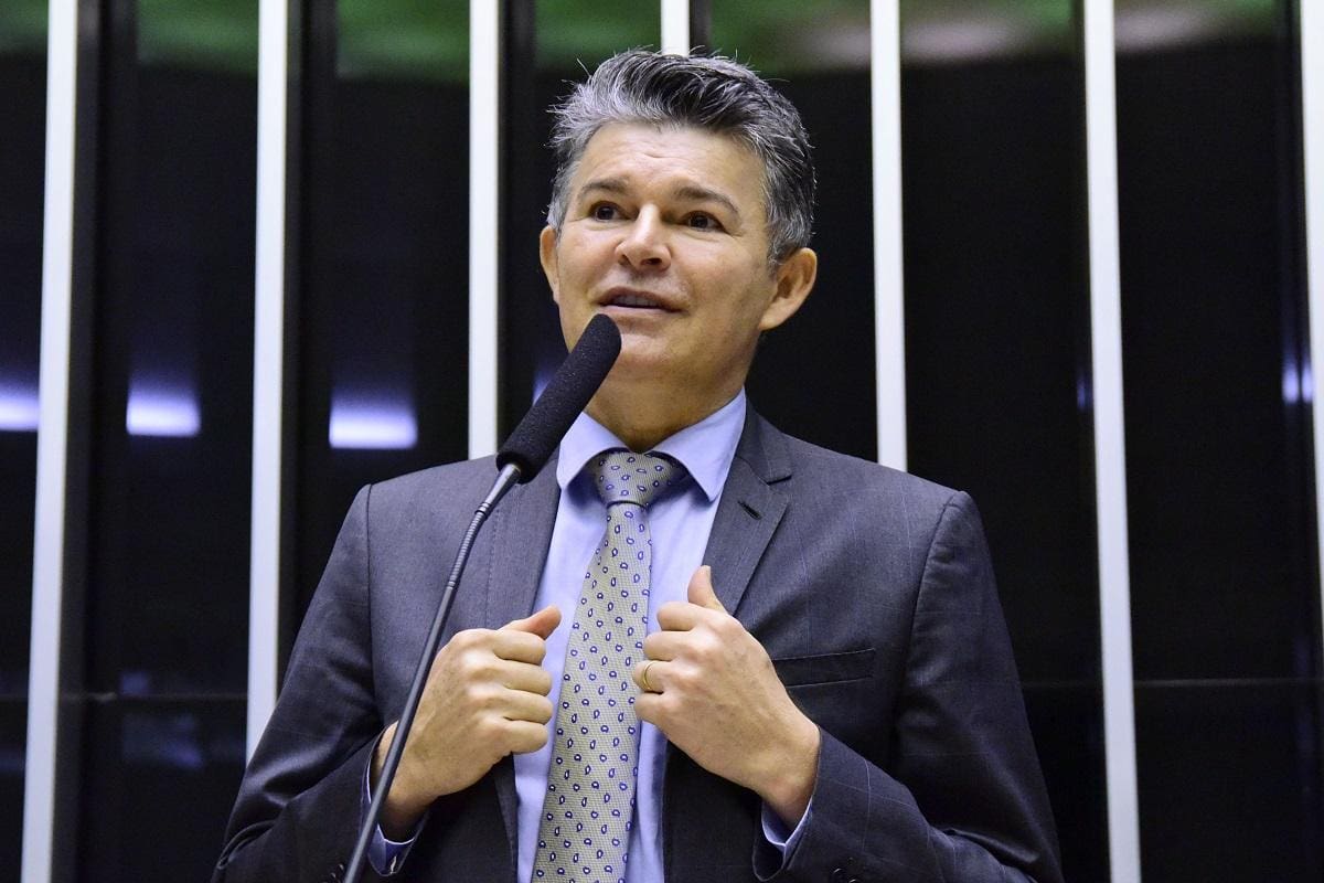 José Medeiros apresentou projeto para instituir comprovação impressa do voto nas seções