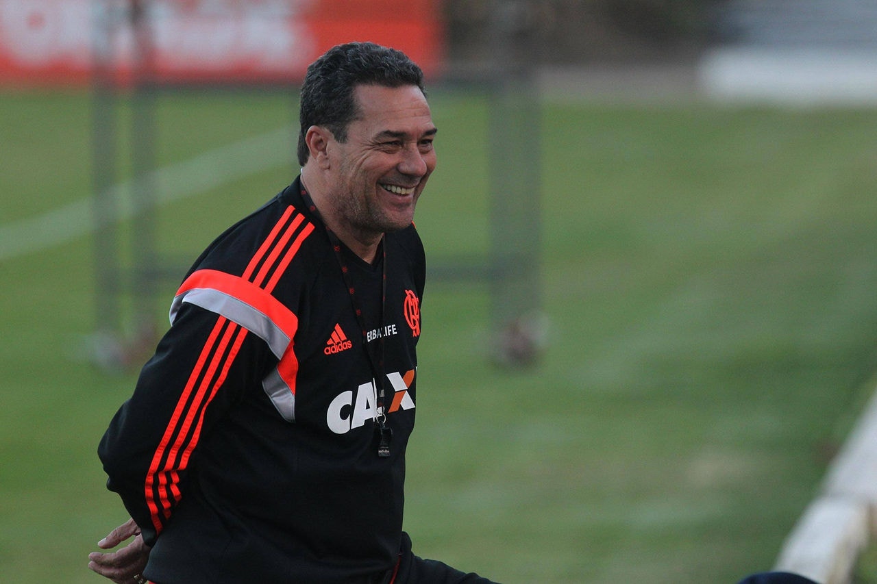 Vanderlei Luxemburgo está de bem com a vida após série de vitórias consecutivas 