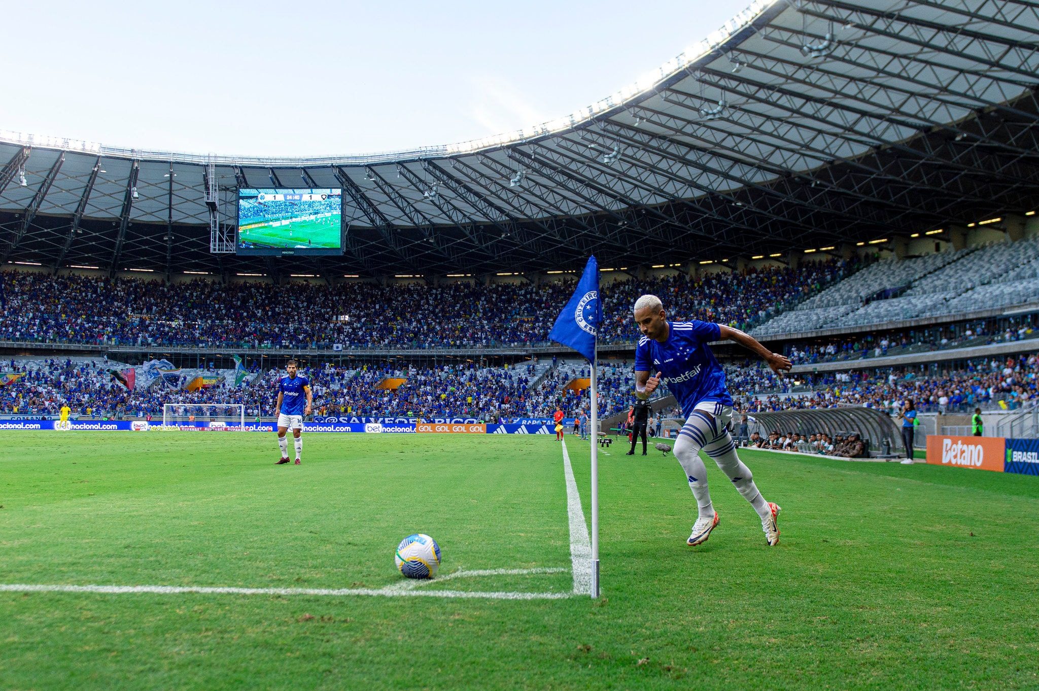 Cruzeiro espera receber 54 mil torcedores na partida contra o Corinthians, no Gigante da Pampulha