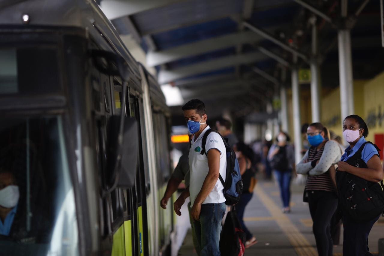Coronavírus / transporte público