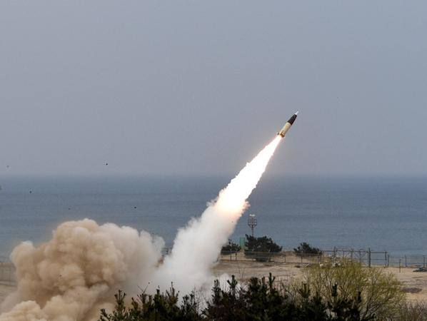 Testes de mísseis realizados por Pyongyang