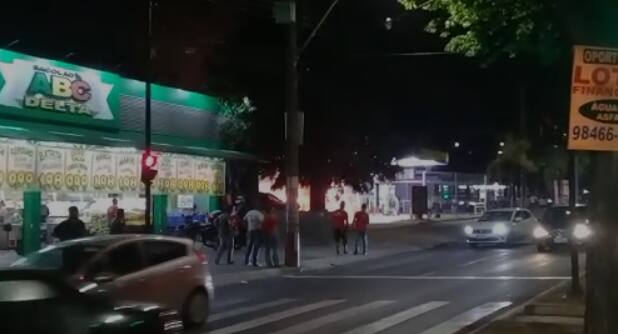 Chamas assustaram quem estava na região