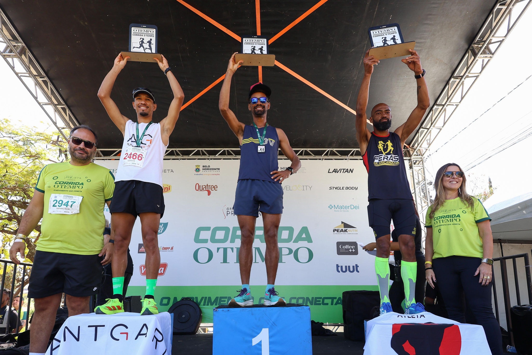Vencedores nos 10 km: Adriano Pereira, Igor Teixeira e Jânio Alves, respectivamente em 1º, 2º e 3º
