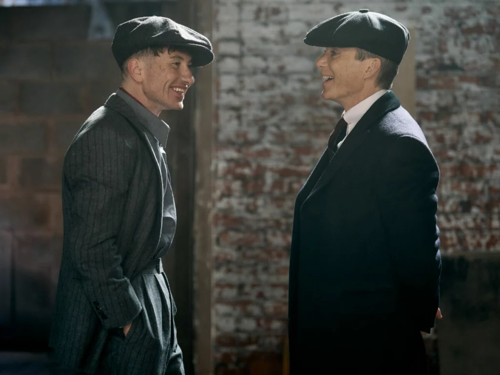 Cillian Murphy e Barry Keoghan em Peaky Blinders