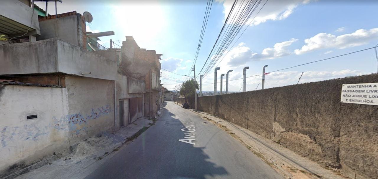 Corpo foi achado na avenida Gávea, no bairro Urca, em Ribeirão das Neves
