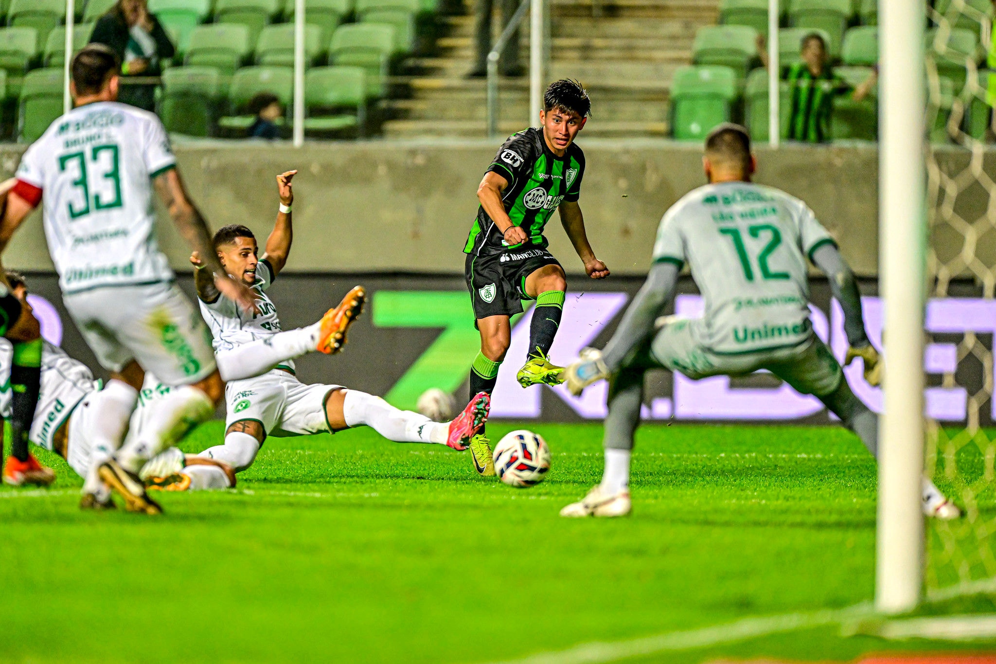 O América perdeu por 1 a 0 para a Chapecoense