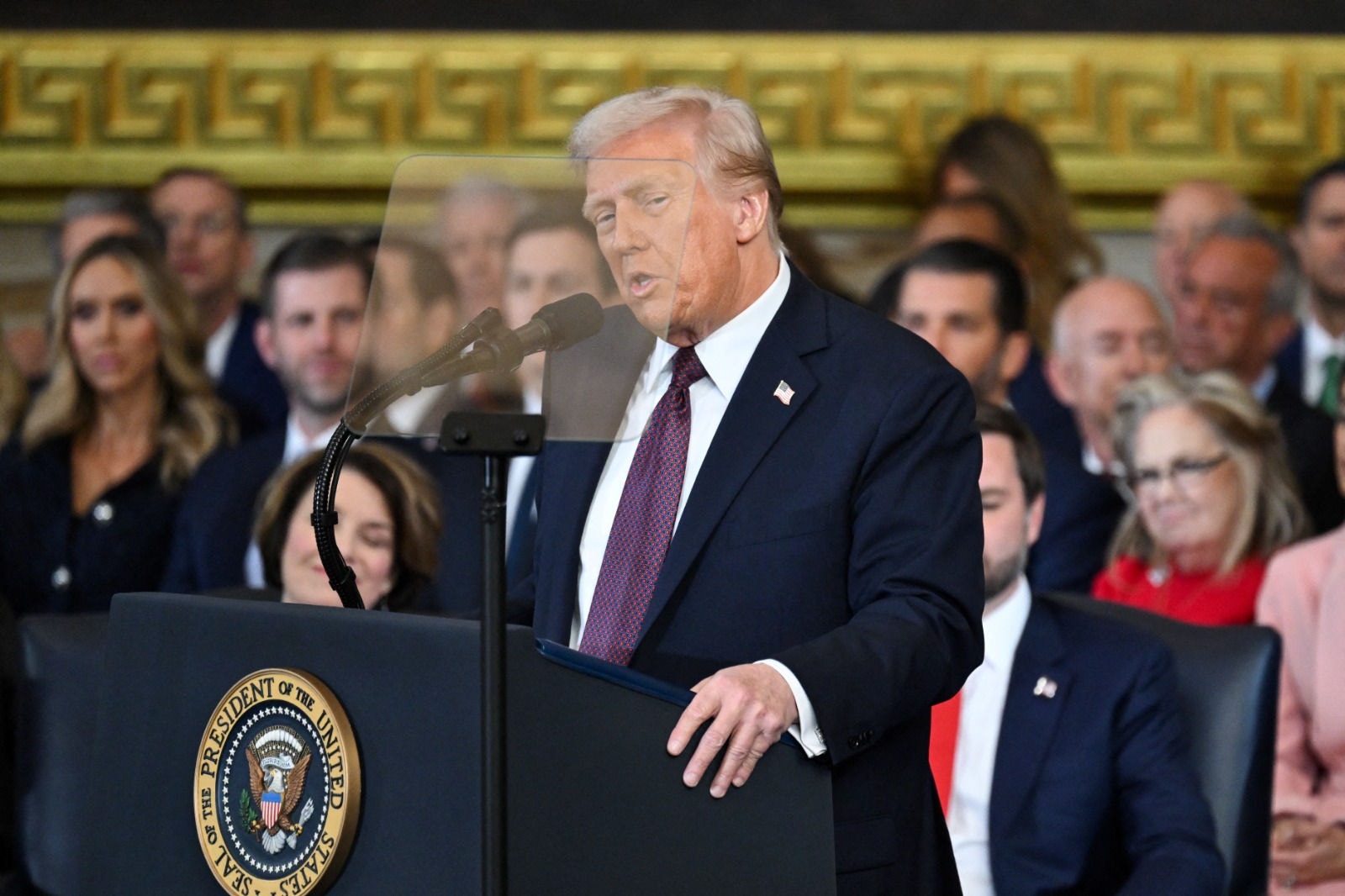 Trump falou sobre vários pontos polêmicos em seu discurso de posse
