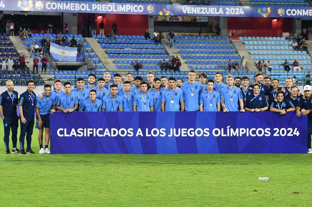 Argentina garantiu a vaga com a vitória de 1 a 0 sobre o Brasil no domingo (12)