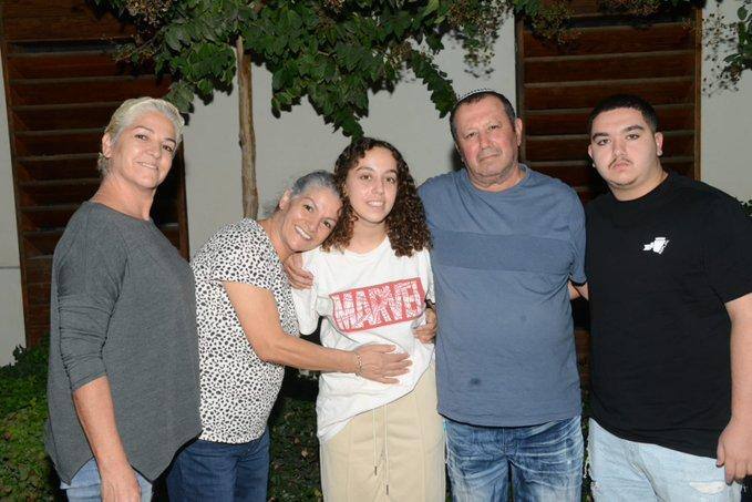 Ori Megidish e sua família
