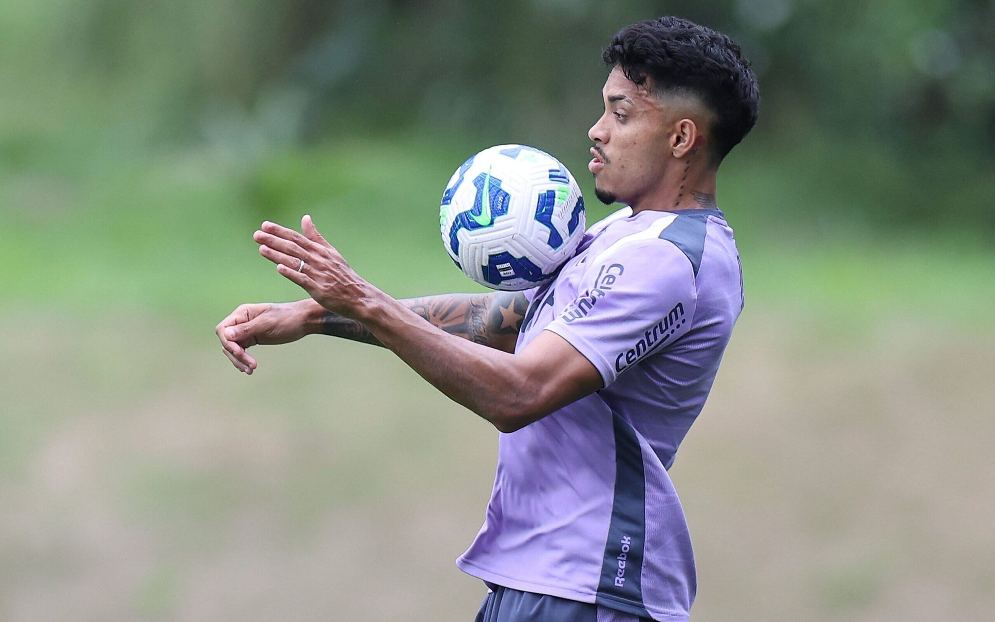Gabriel Bahia é o novo zagueiro do Botafogo (Foto: Vítor Silva/Botafogo)