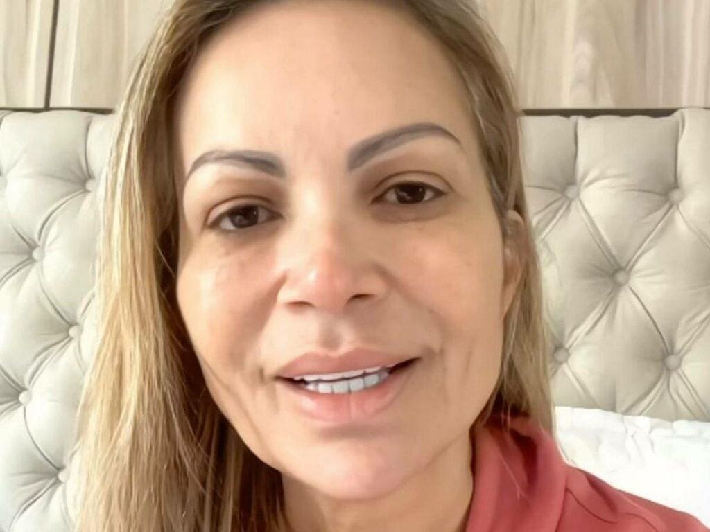 Solange Almeida revela causa de cirurgia de emergência e desabafa: “Um susto”