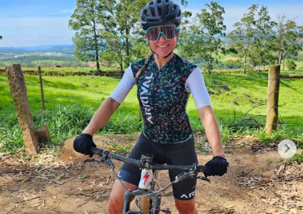 Lais Saes era ativa nas redes sociais e compartilhava o amor que sentia pelo ciclismo 