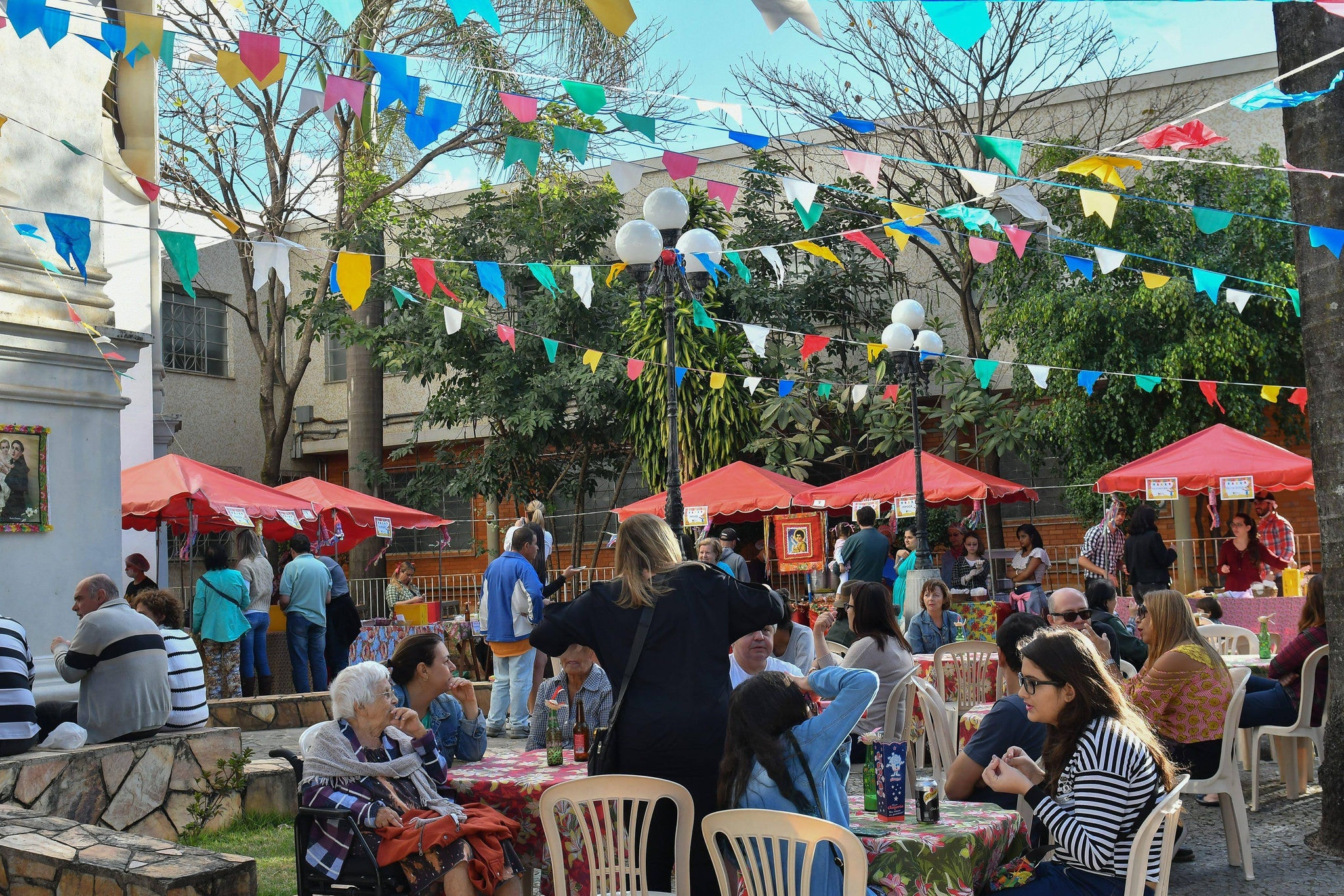 Festa Junina toma conta do Santa Tereza 