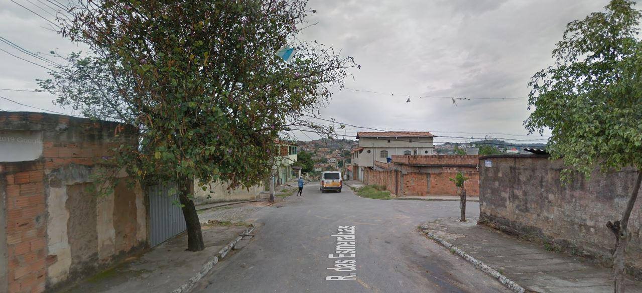 Rua das Esmeraldas