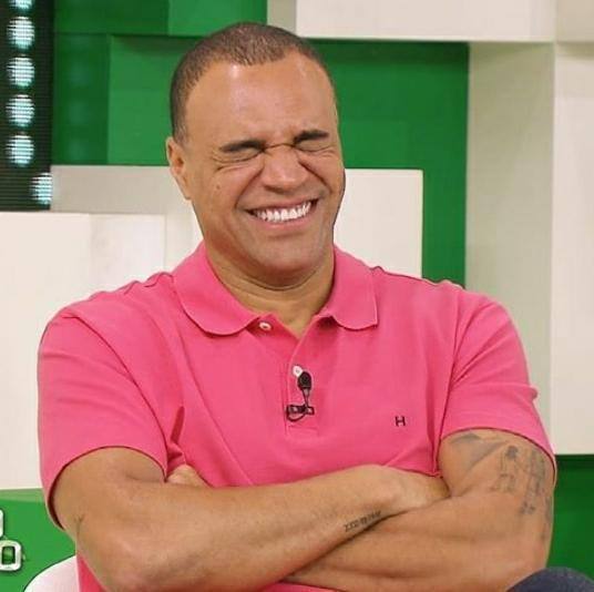 A mudança de Denílson para o Grupo Globo é uma grande jogada para ambas as partes.
