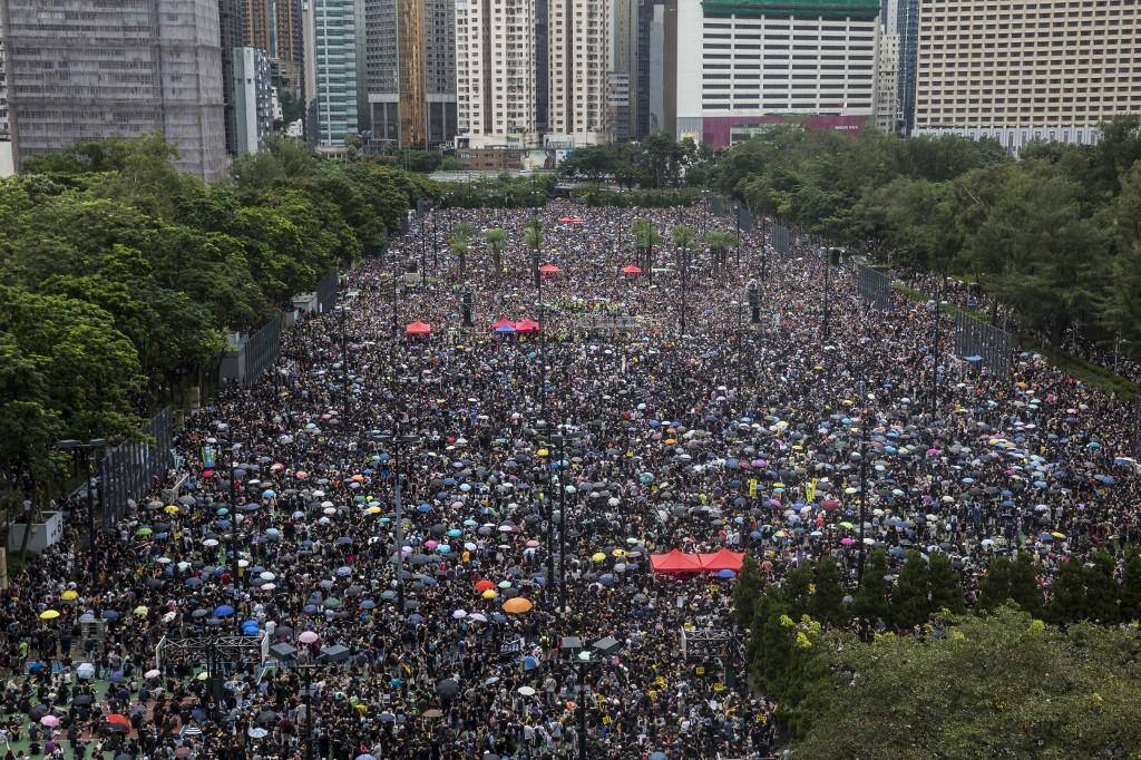 Imagem de um dos grandes protestos pró-democracia em Hong Kong