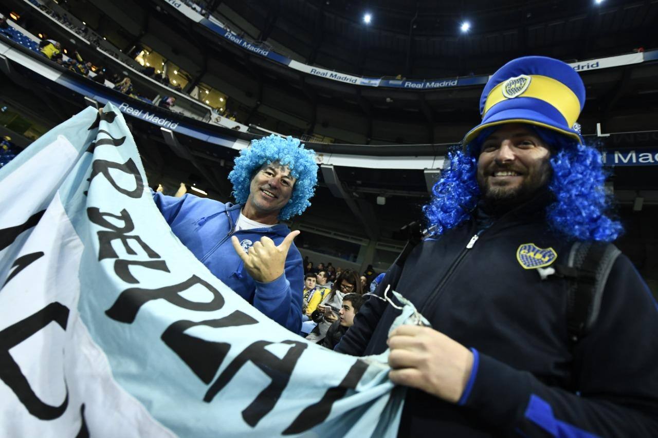Torcida do Boca canta versão de 'Ilariê' e internet vai à loucura